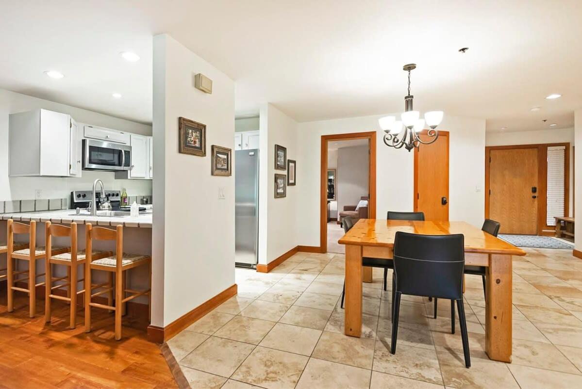 Stunning Location 2Bdr Condo Retreat Park Stadt Exterior foto